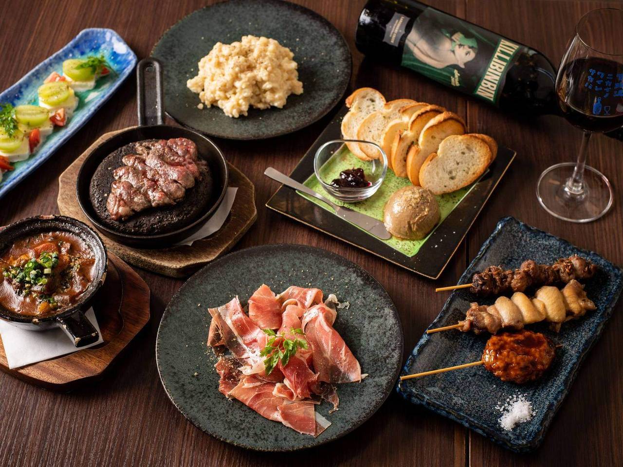 料理の盛り合わせ